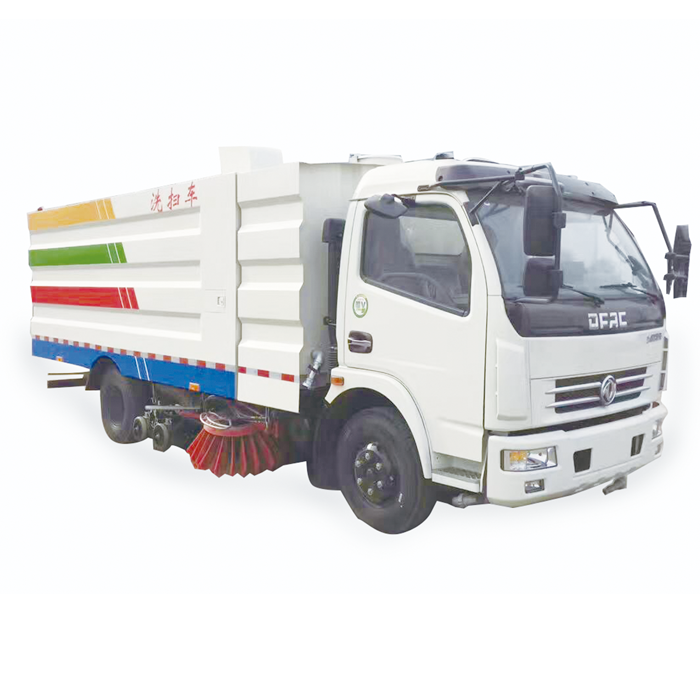 燃油洗掃車(chē)東風(fēng)多利卡5方洗掃車(chē)